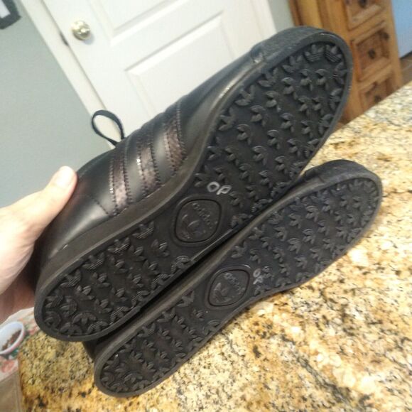 Adidas Samoa Size 10 Black Walking Running FV4991 - Picture 11 of 12